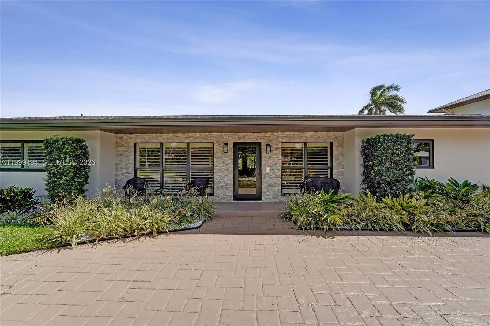 2832 NE 26th St, Fort Lauderdale FL 33305