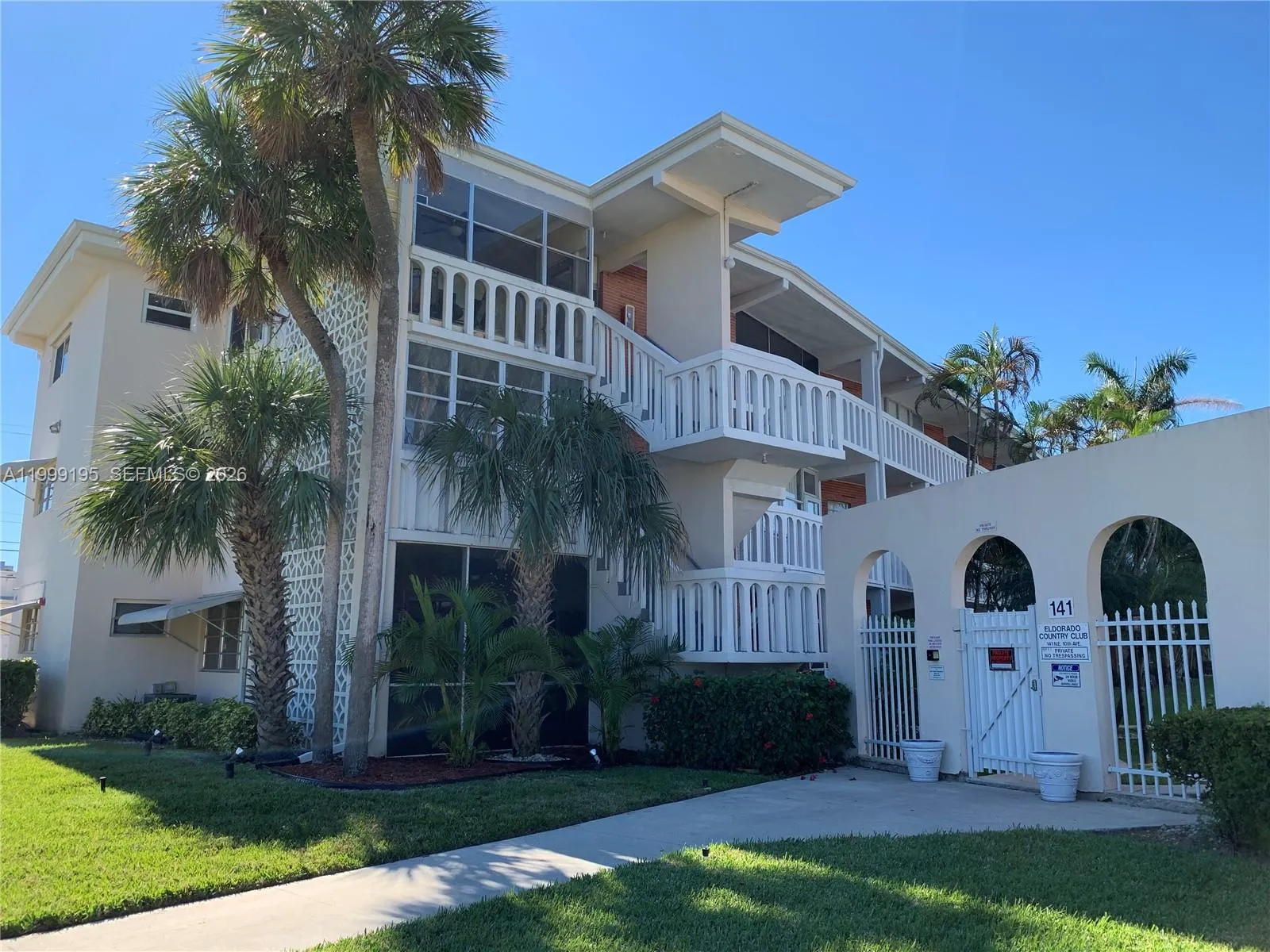 141 NE 10th Ave # 17B, Hallandale Beach FL 33009