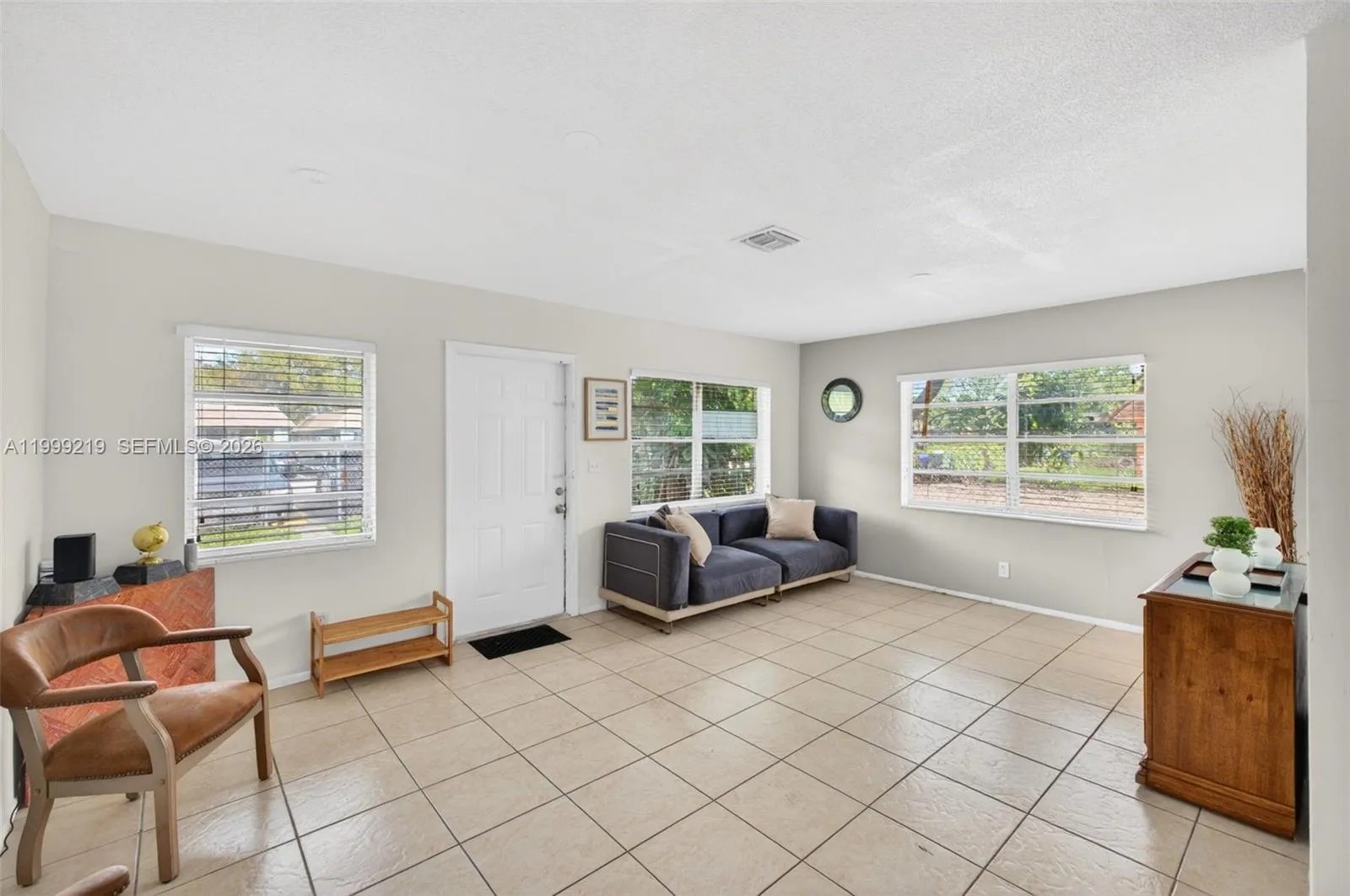 1619-1621 NW 8th Ave, Fort Lauderdale FL 33311