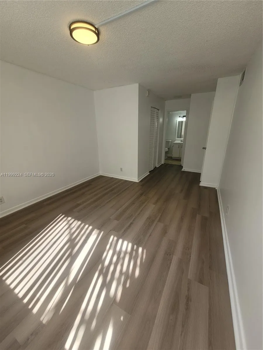 10773 Cleary Blvd # 203, Plantation FL 33324