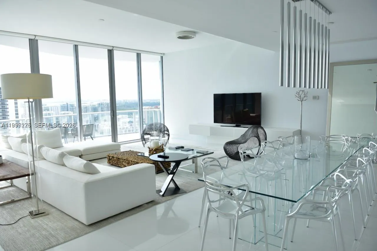 17475 Collins Ave # 2802, Sunny Isles Beach FL 33160