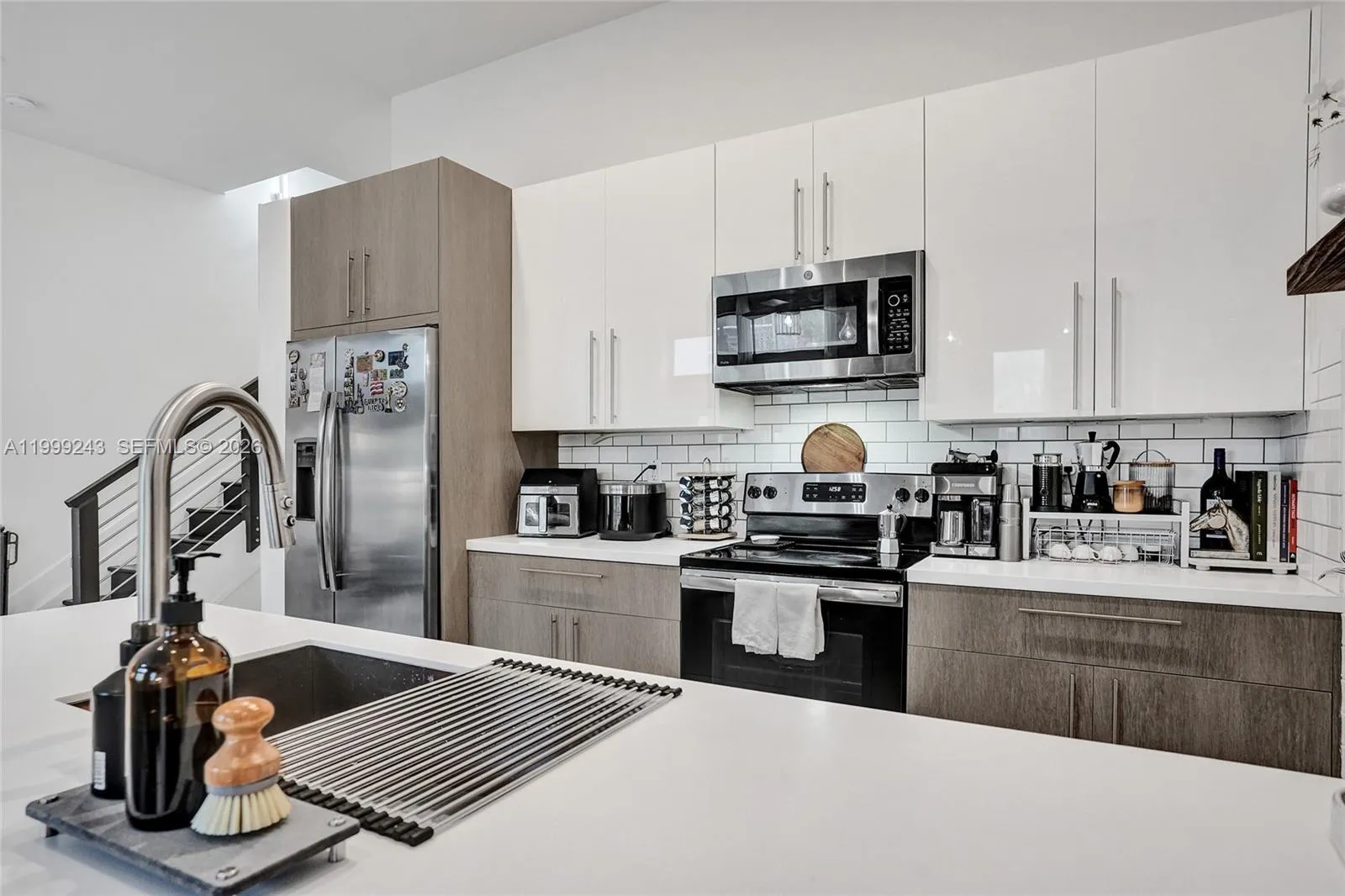 4373 NW 9th St, Plantation FL 33317