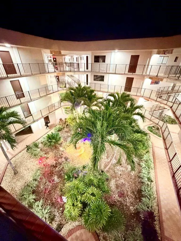 8420 SW 133rd Ave Rd # 419, Miami FL 33183