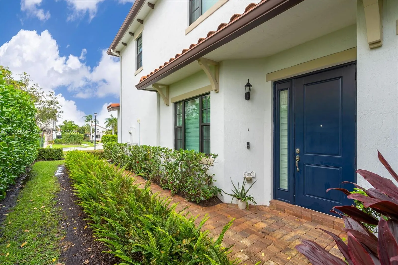 11778 SW 13th Ln, Pembroke Pines FL 33025