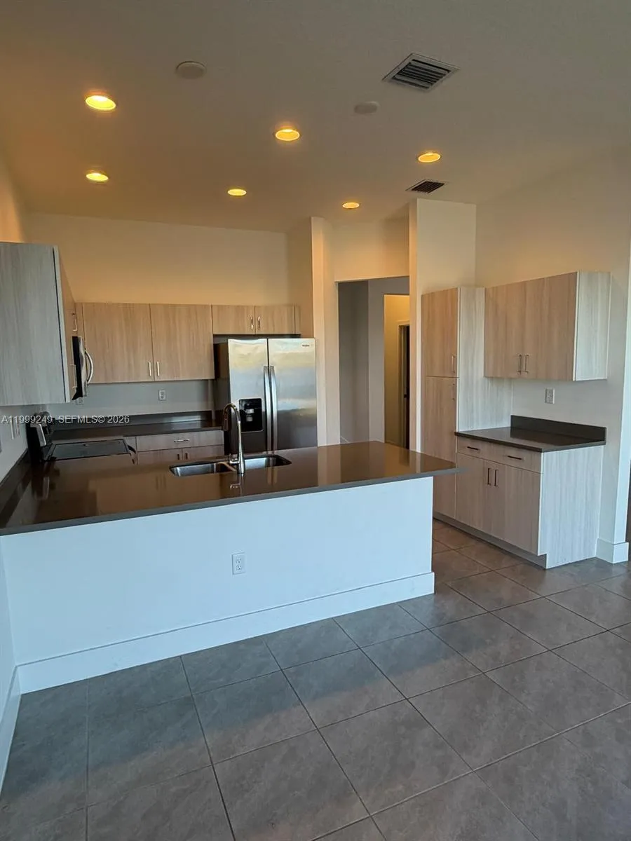 5669 CERVA LN AVE MARIA # 5669, Other City - In The State Of Florida FL 34142