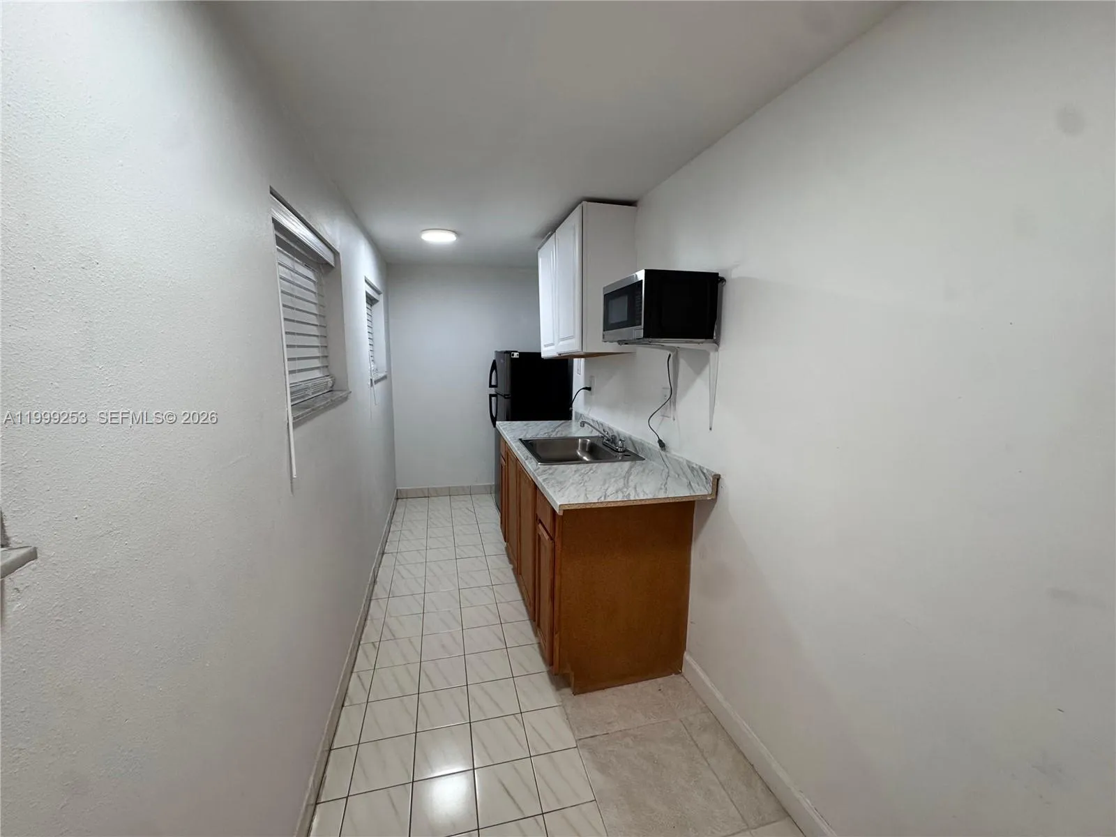 719 Glenn Pkwy # 2, Hollywood FL 33021