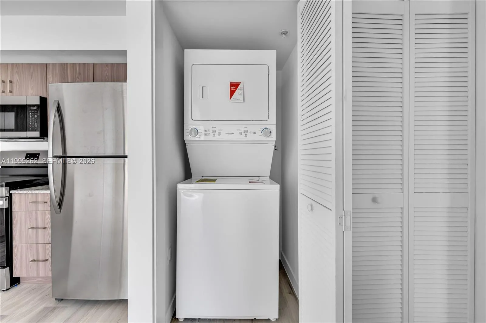 175 NW 160TH ST # 216, North Miami Beach FL 33169