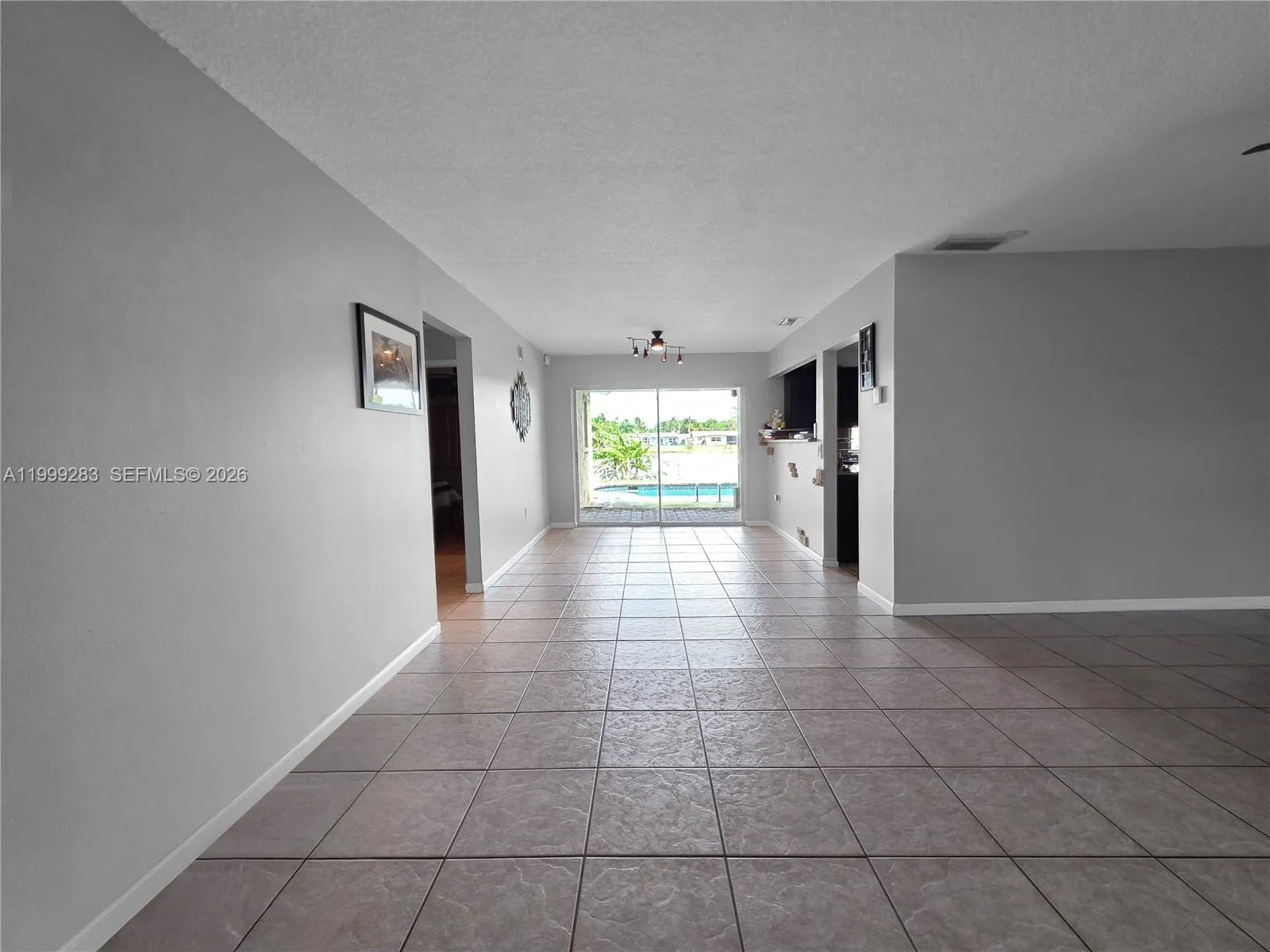 11661 NW 31st Pl, Sunrise FL 33323