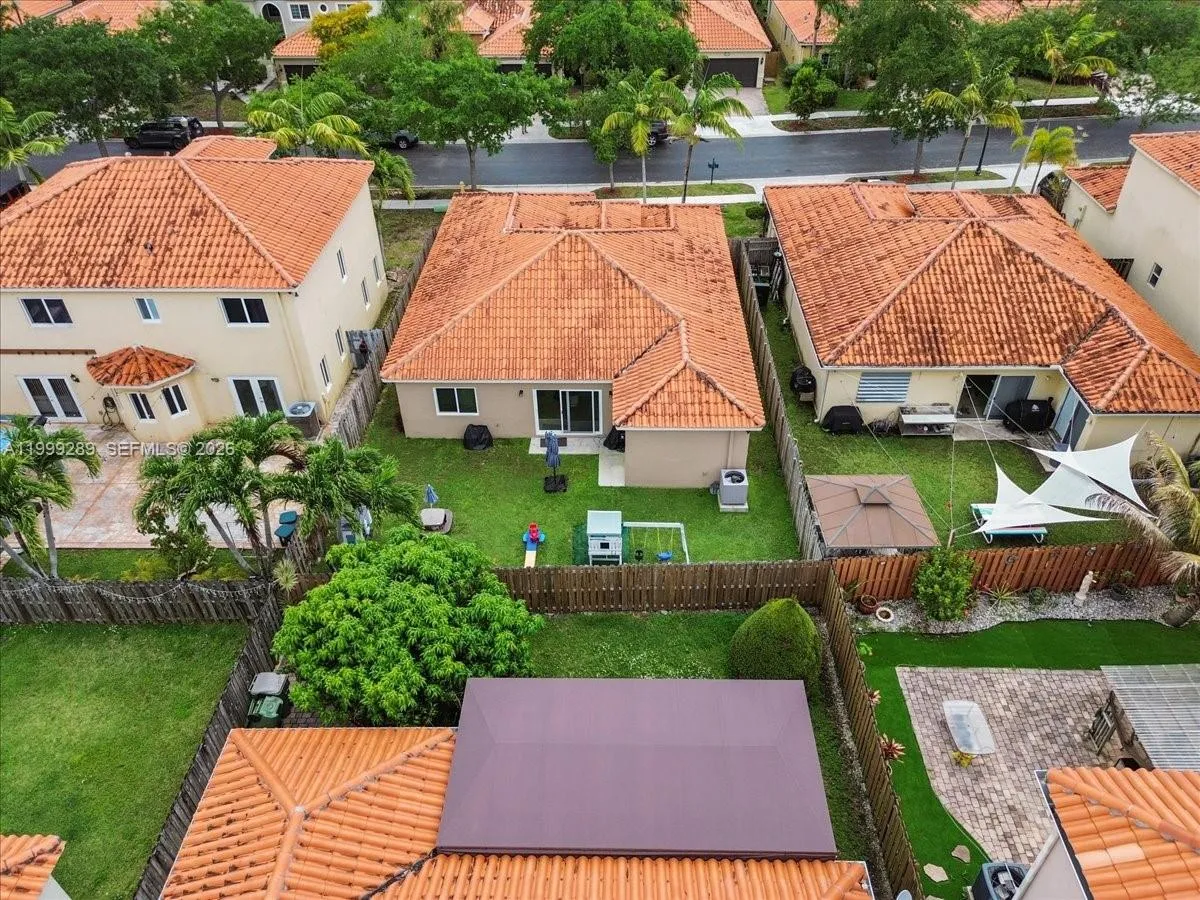 1740 NE 36th Ave, Homestead FL 33033