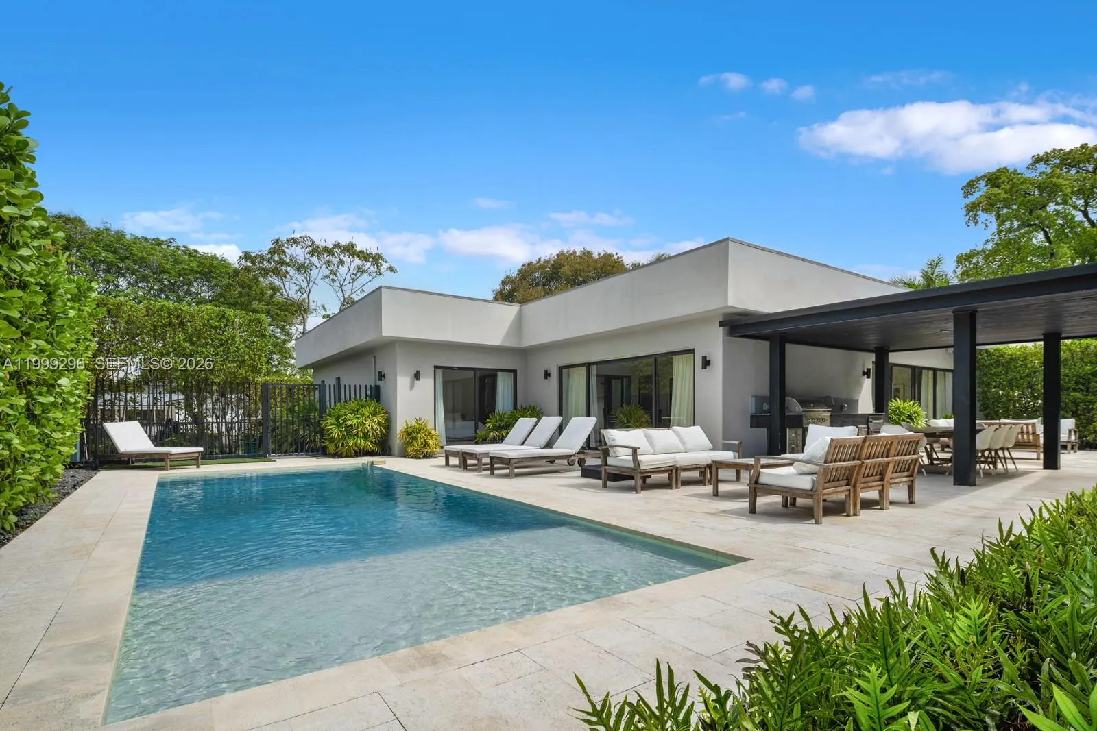 70 Samana Dr, Miami FL 33133