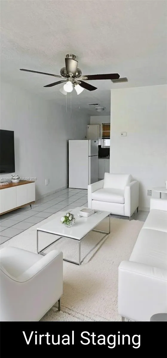 130 W 13th St # 9, Hialeah FL 33010