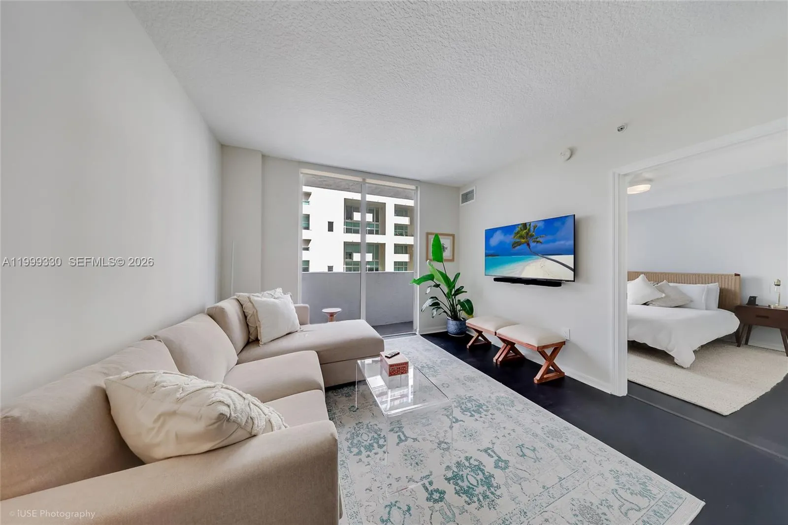 115 SW 11th St # 505, Miami FL 33130