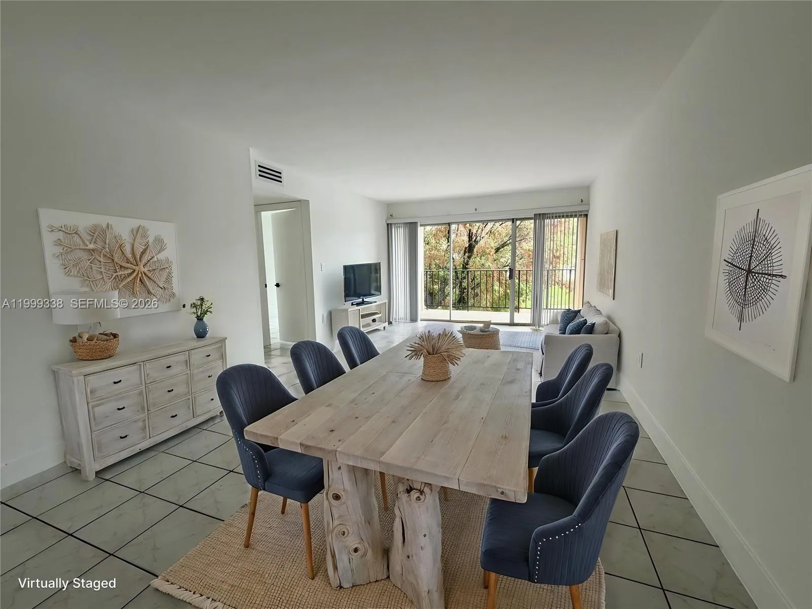 706 NW 87th Ave # 205, Miami FL 33172