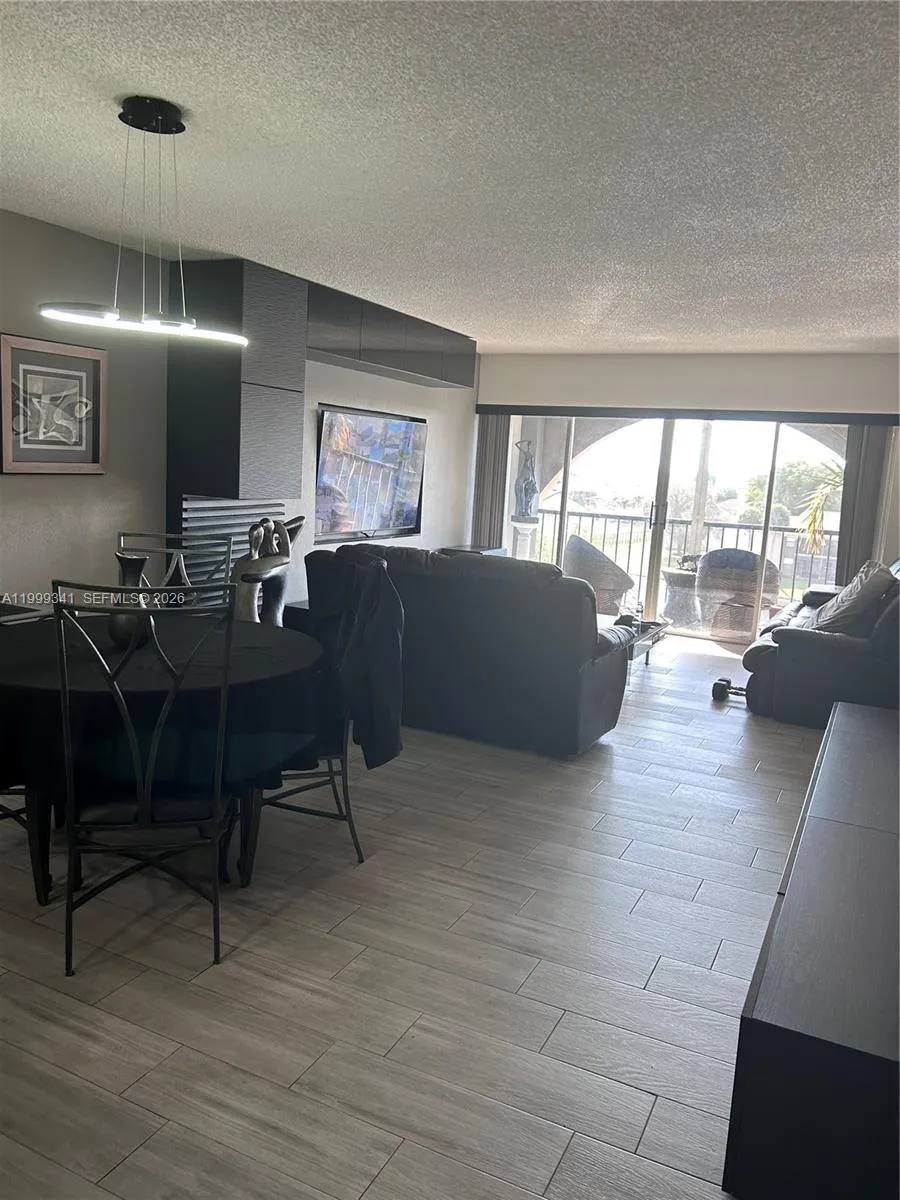 4025 N Nob Hill Rd # 508, Sunrise FL 33351