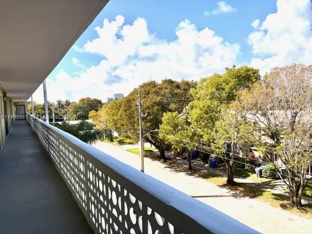 1425 Arthur St # 403A, Hollywood FL 33020