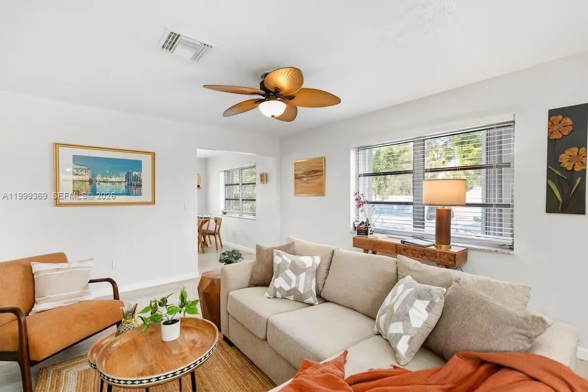 108 SE 4th Ter # A, Dania Beach FL 33004