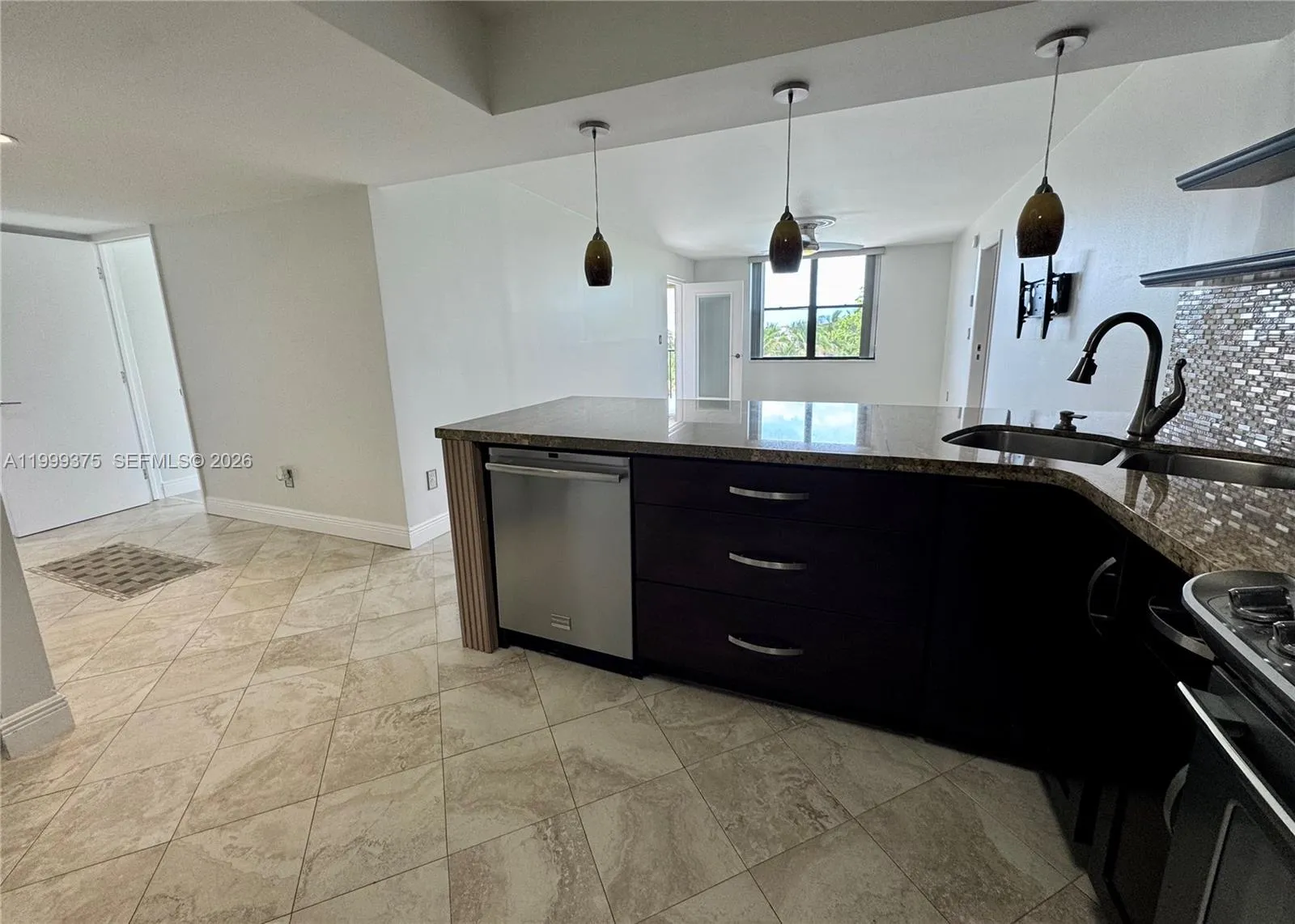 14415 N Kendall Dr # 405G, Miami FL 33186