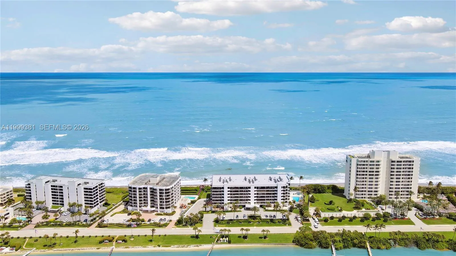 19750 Beach Rd # 4040, Jupiter FL 33469