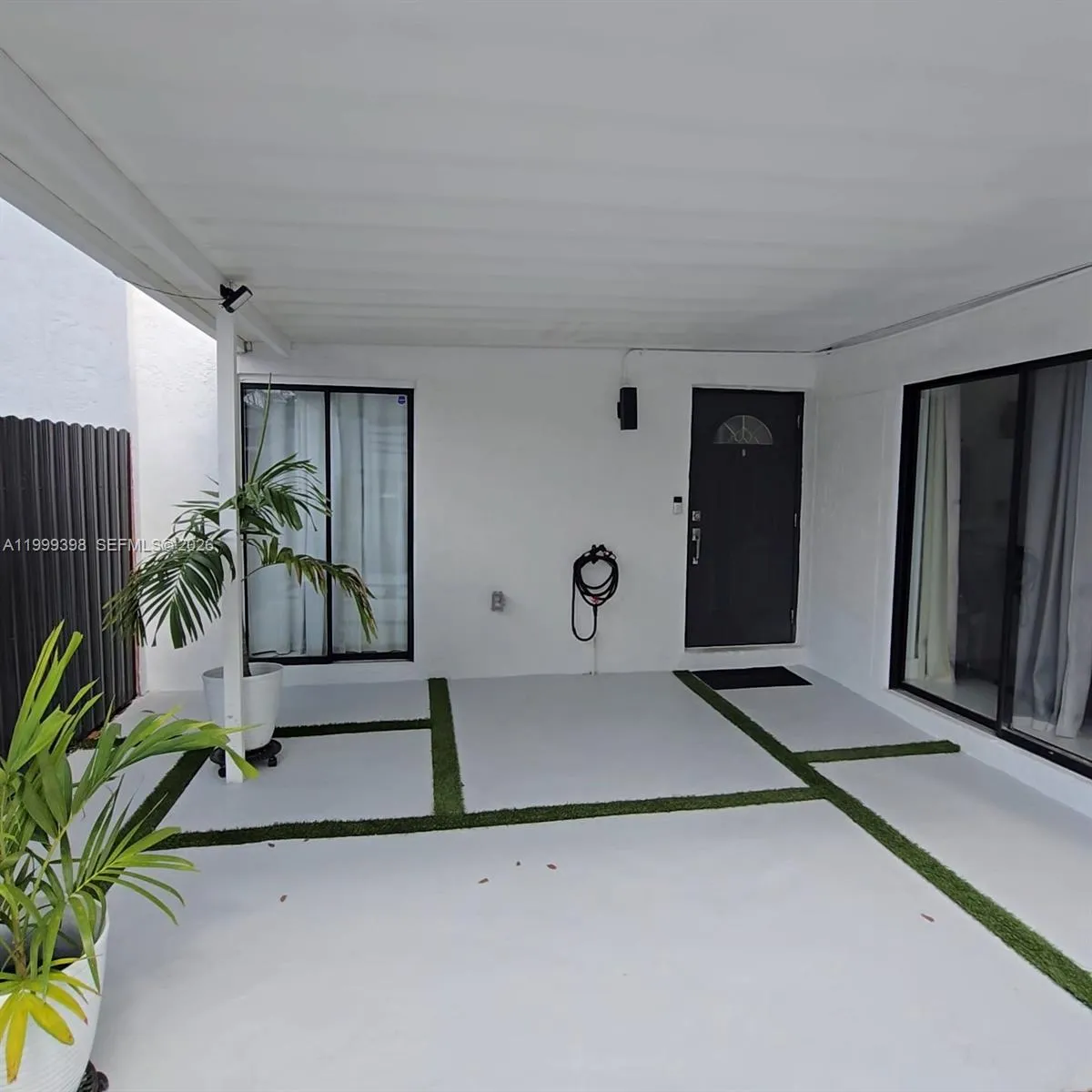 4430 NW 185th St, Miami Gardens FL 33055