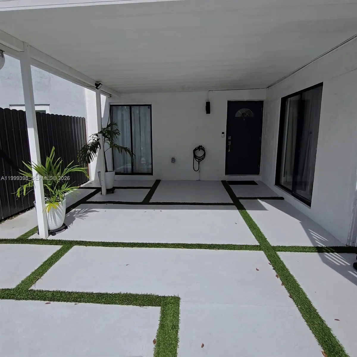 4430 NW 185th St, Miami Gardens FL 33055