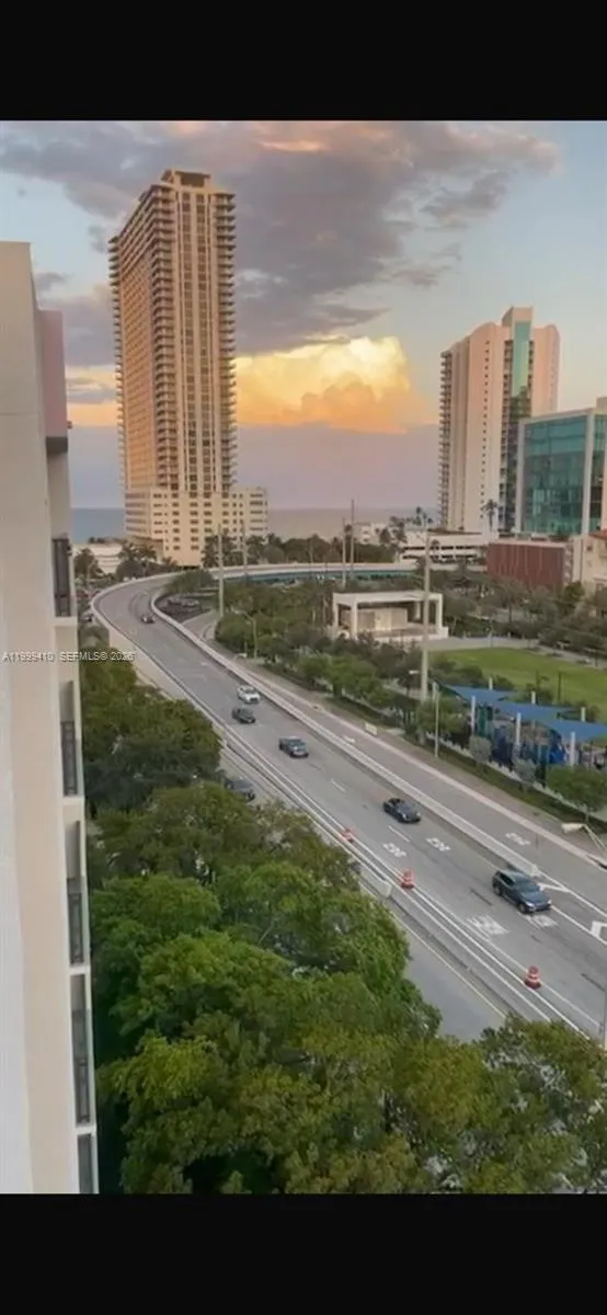 16909 N Bay Rd # 1018, Sunny Isles Beach FL 33160