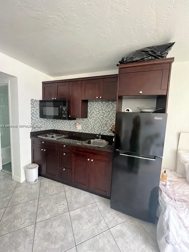 6484 Indian Creek Dr # 214, Miami Beach FL 33141