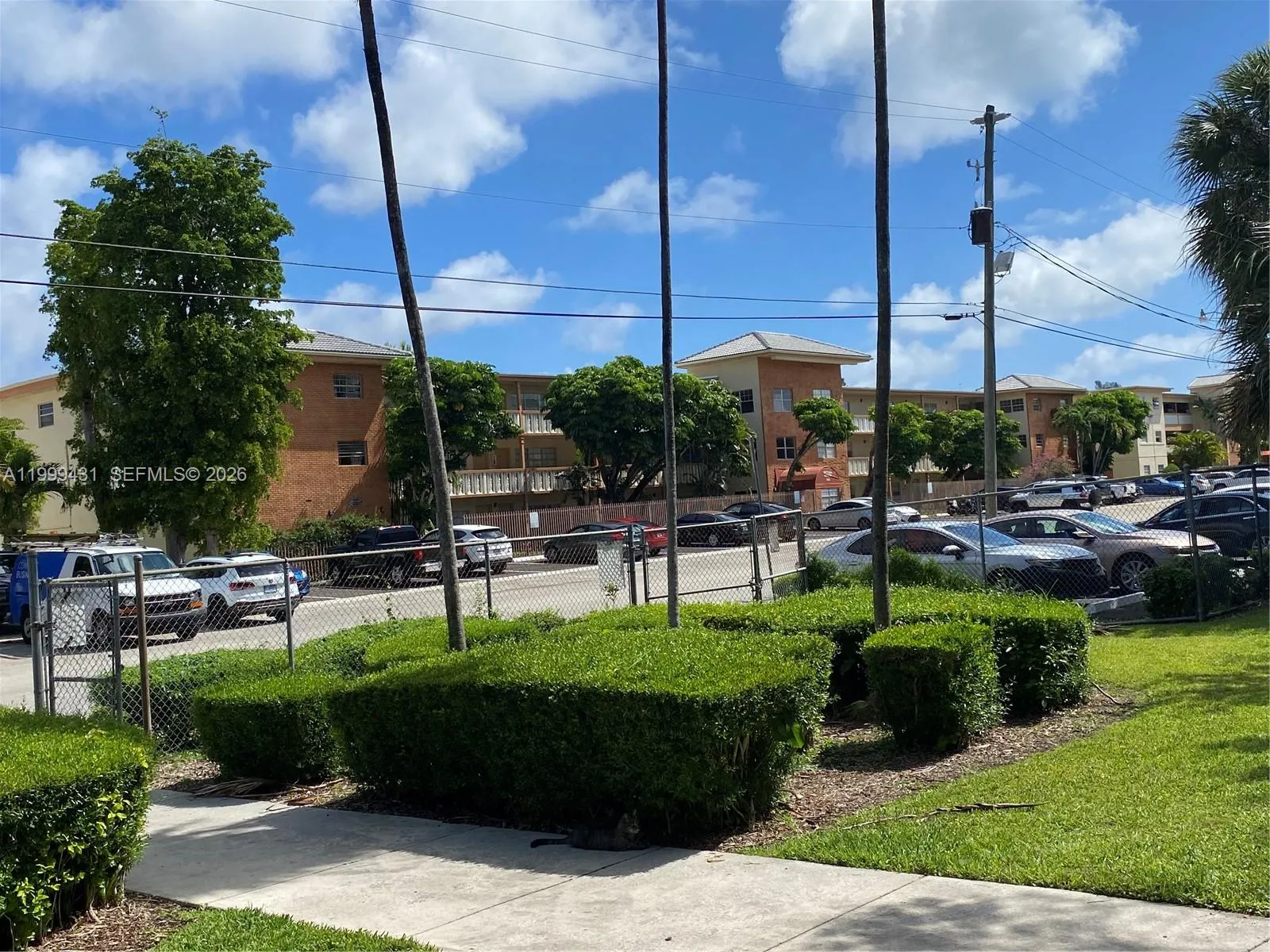 1855 NE 121st St # 36, North Miami FL 33181