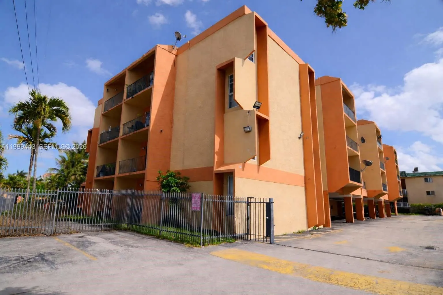 6780 W 2nd Ct # 212, Hialeah FL 33012