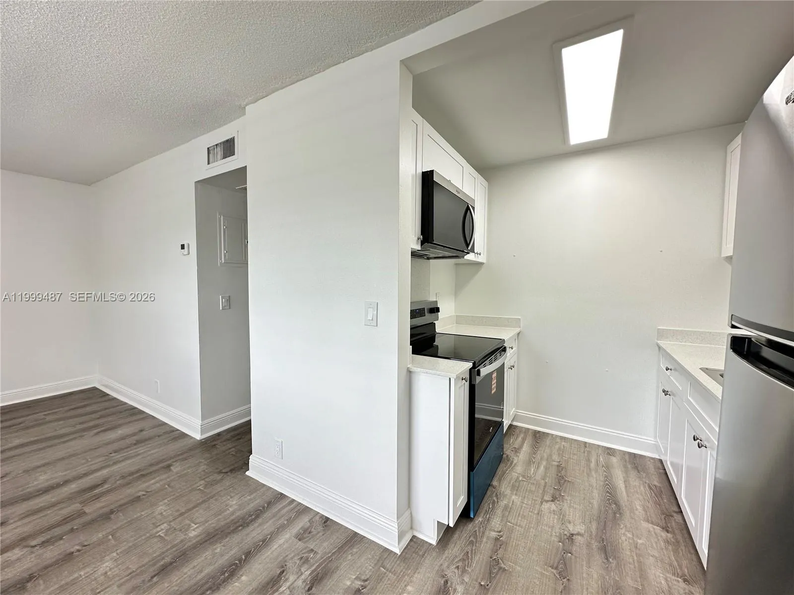 2325 Arthur St # 9, Hollywood FL 33020
