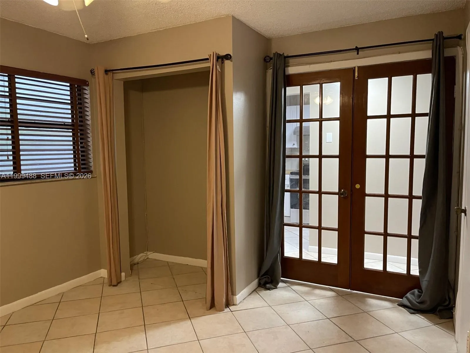 1250 LINCOLN RD # 306, Miami Beach FL 33139