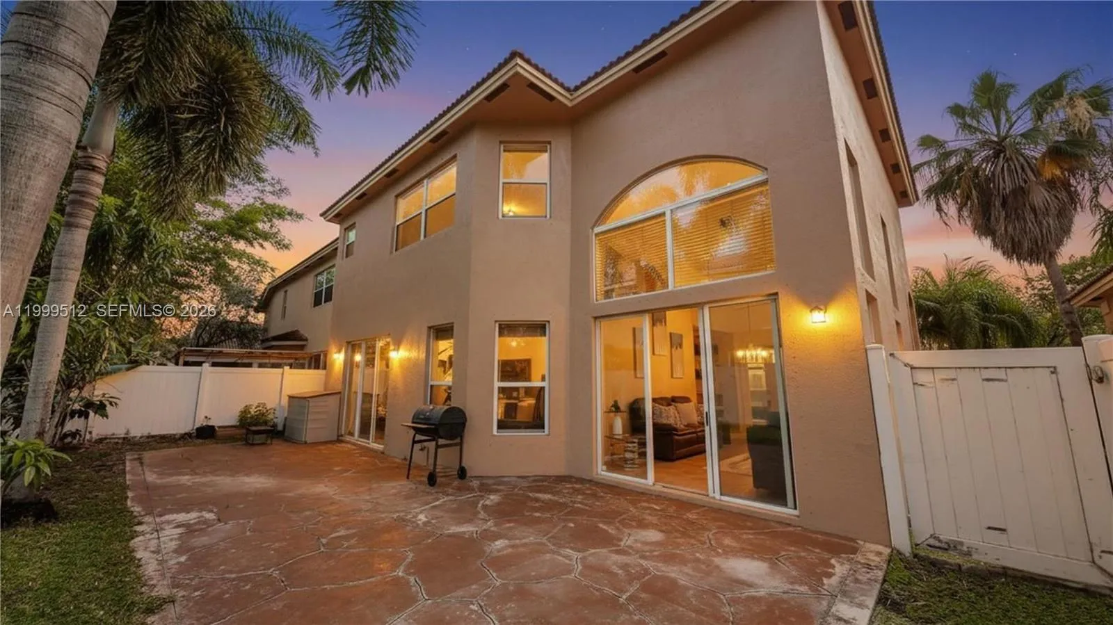 2215 Portofino Ave, Homestead FL 33033