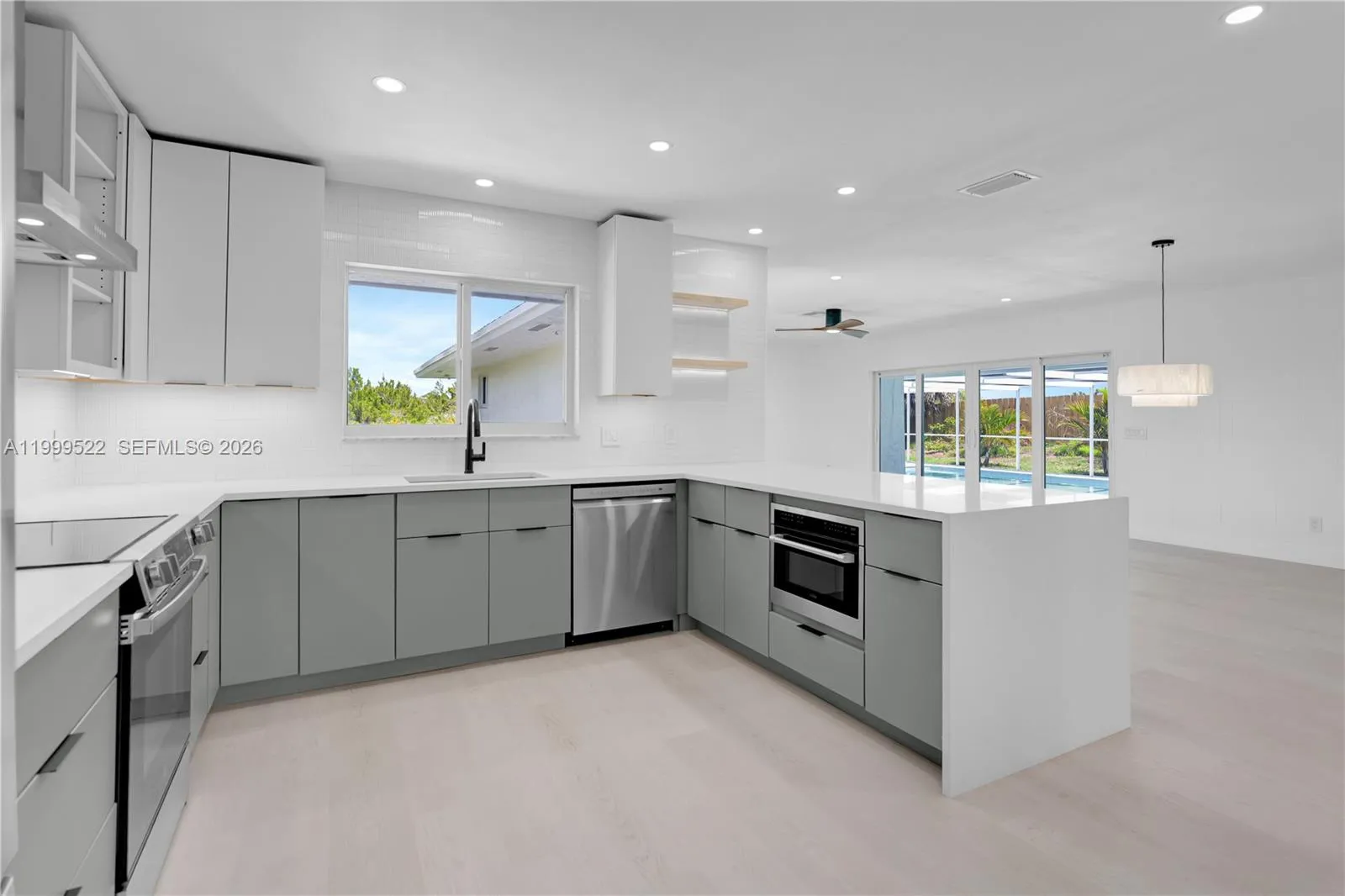 9125 SE Karin St, Hobe Sound FL 33455