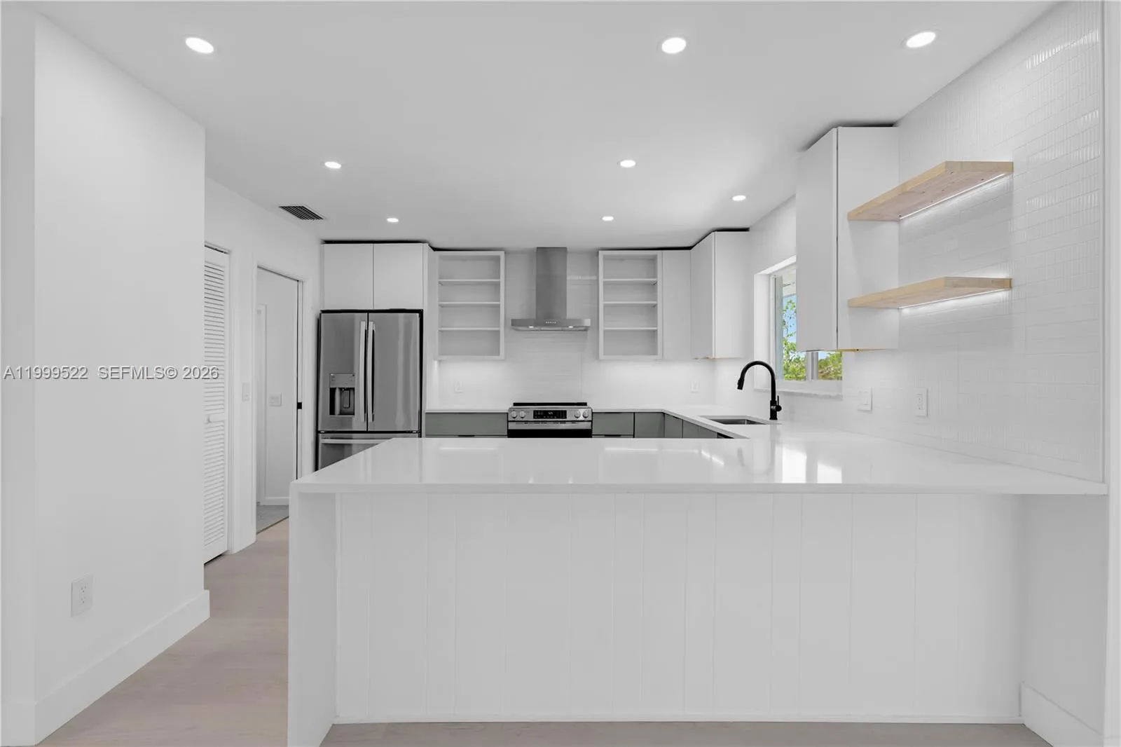 9125 SE Karin St, Hobe Sound FL 33455