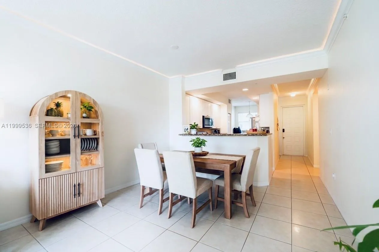 26 Royal Palm Way # 304, Boca Raton FL 33432