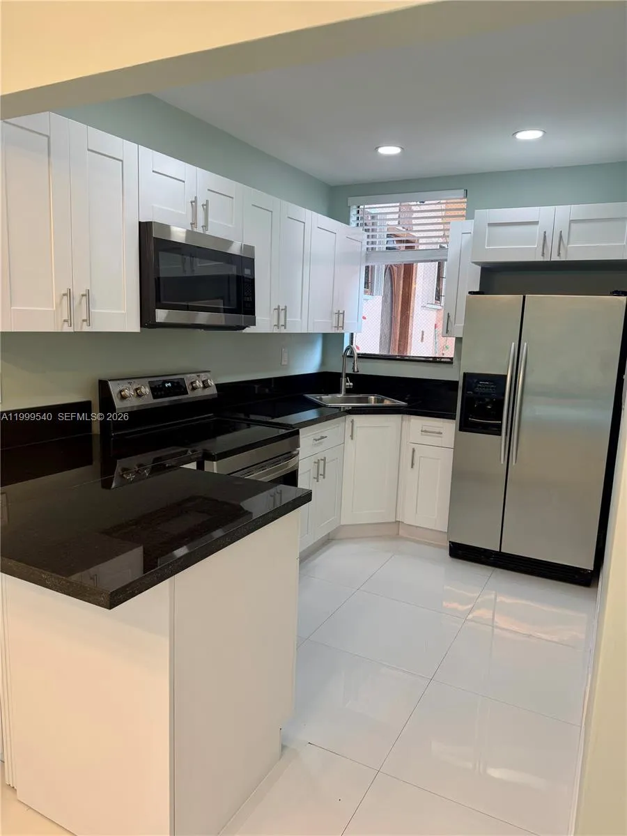 5888 W 25th Ct # 5, Hialeah FL 33016