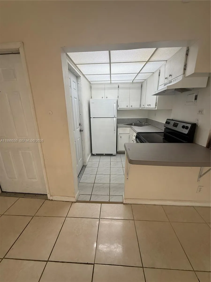 201 SE 6th Ave # 7, Pompano Beach FL 33060