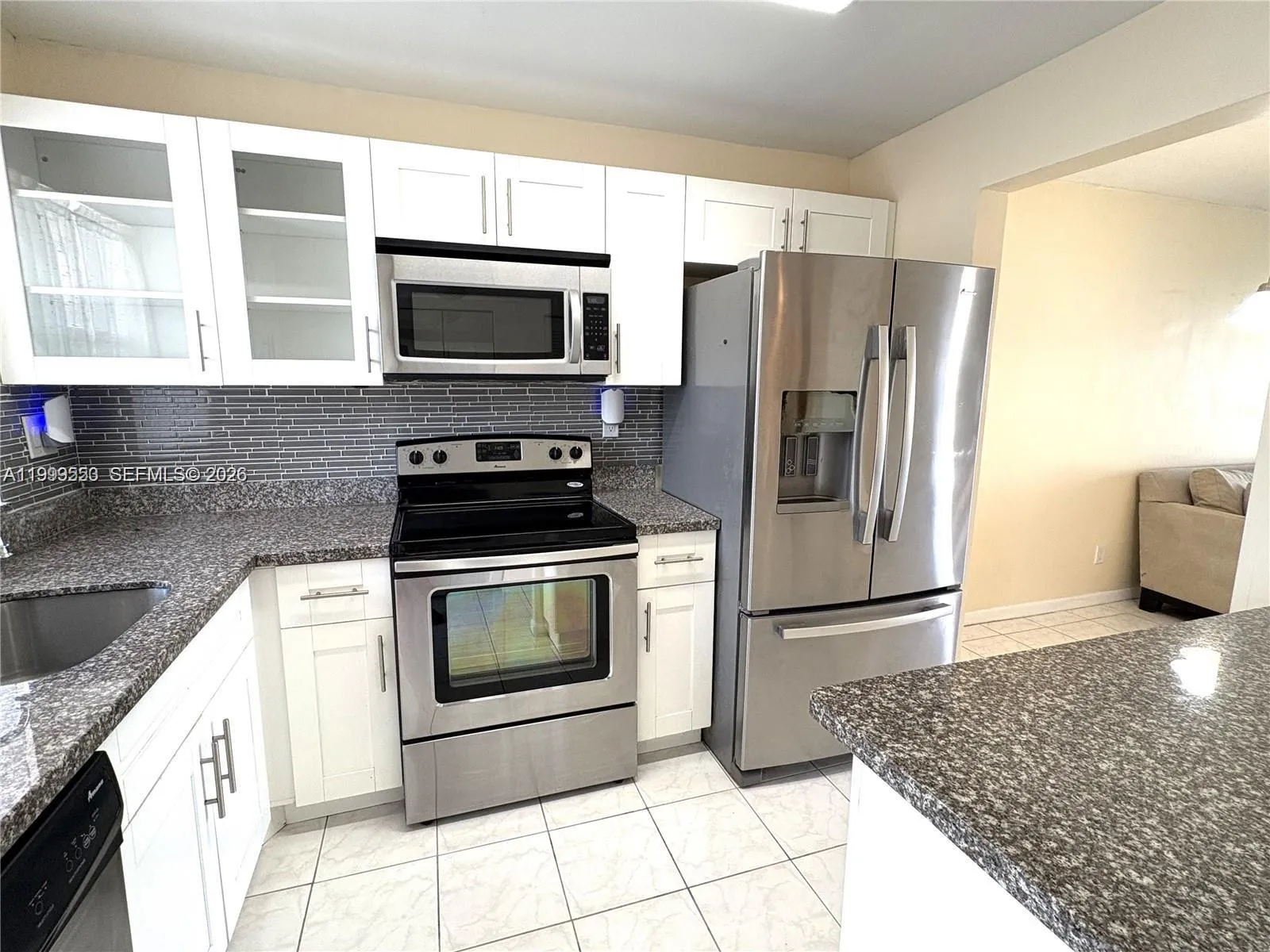 8901 Sunrise Lakes Blvd # 204, Sunrise FL 33322