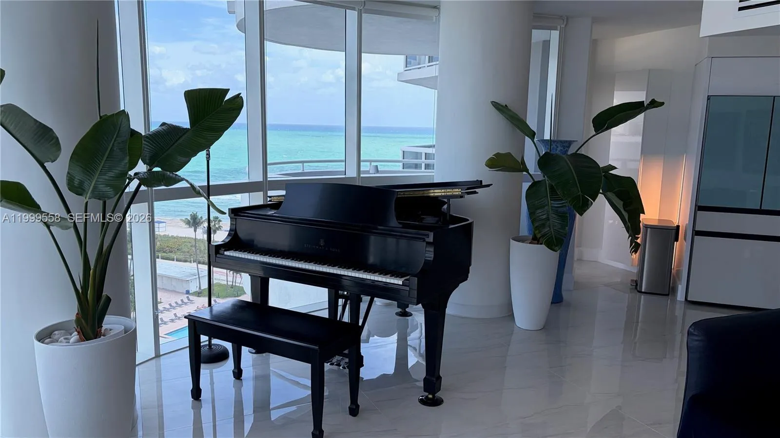 6301 Collins Ave # 1207, Miami Beach FL 33141