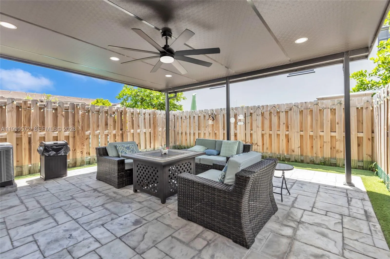 12982 SW 232nd Ln, Homestead FL 33170