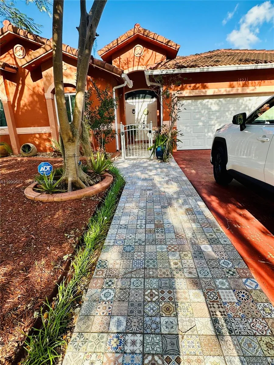 14531 SW 160th Ct, Miami FL 33196