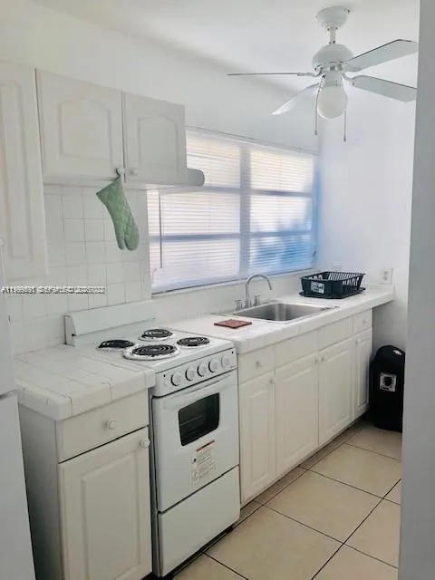 4230 SW 11th St # B, Miami FL 33134