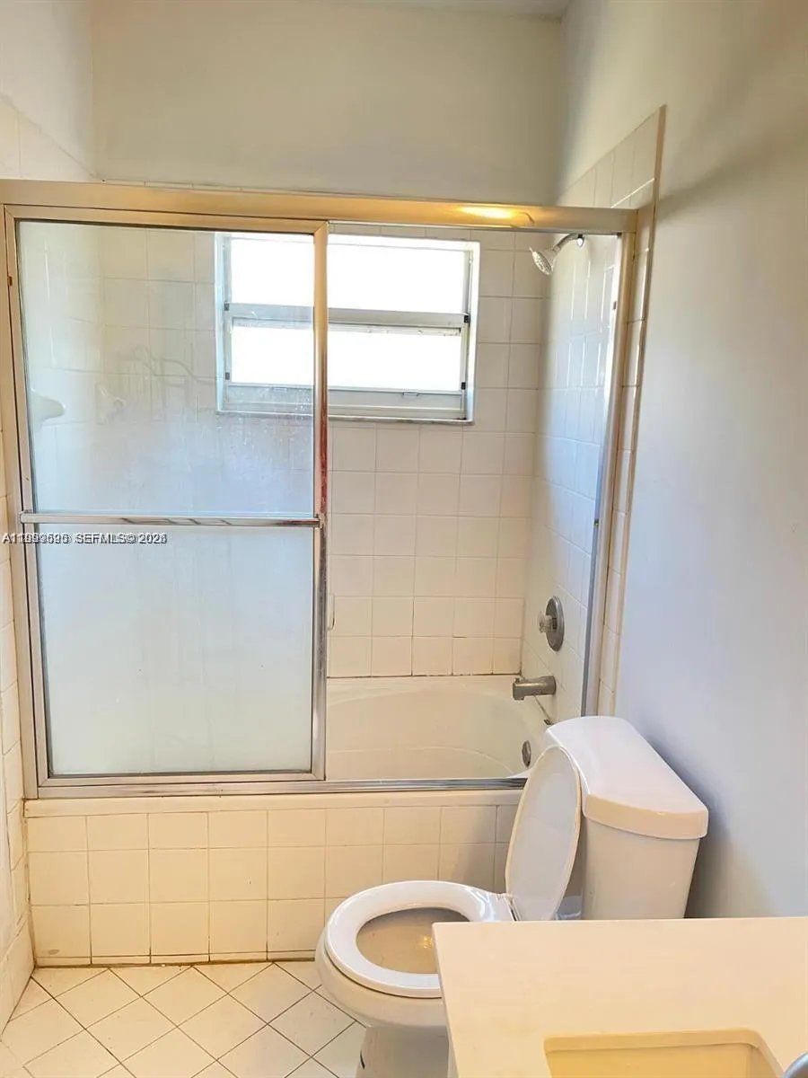 8784 SW 213th Ln, Cutler Bay FL 33189