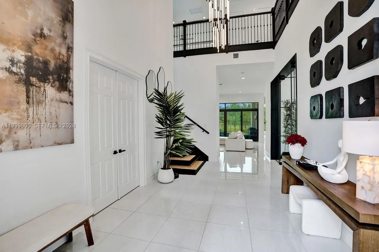 17073 Cappuccino Way, Boca Raton FL 33496