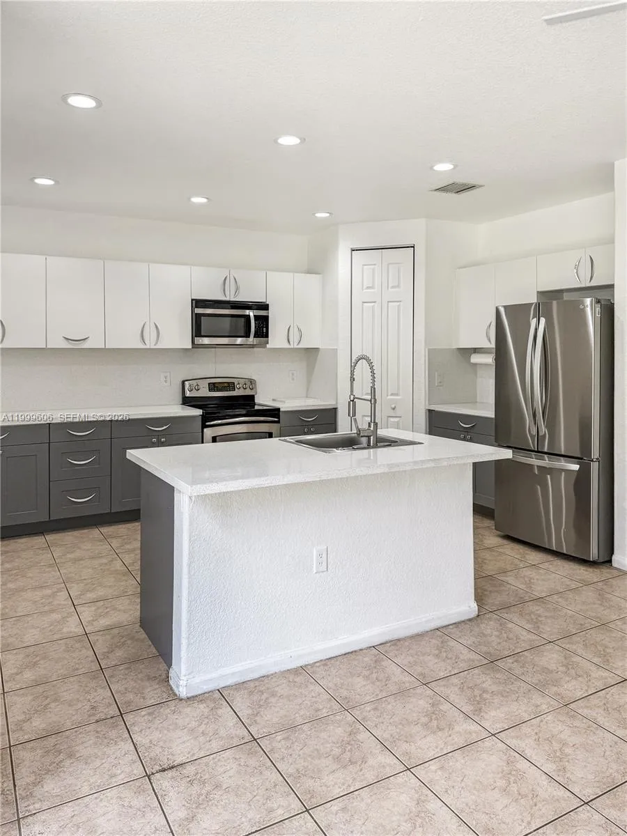 2579 SW 85th Ave # 105, Miramar FL 33025