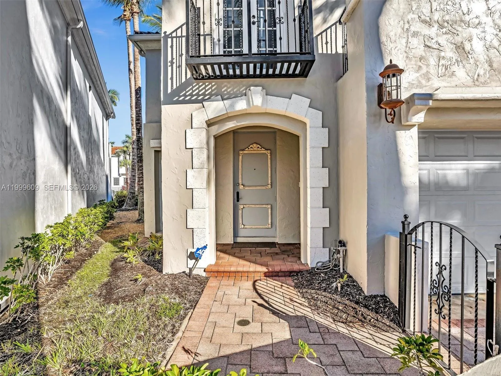 20780 NE 32nd Ave, Aventura FL 33180