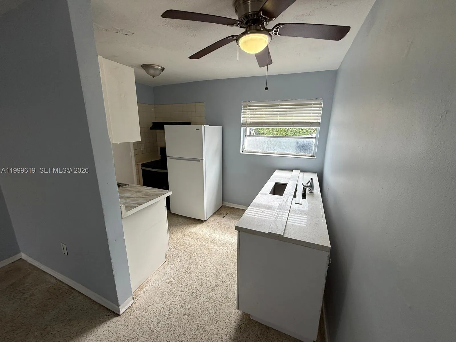 990 SW 4th St # 4, Miami FL 33130