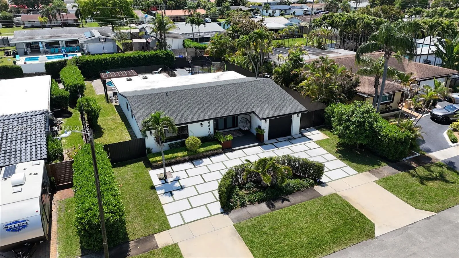 5316 Jackson St, Hollywood FL 33021