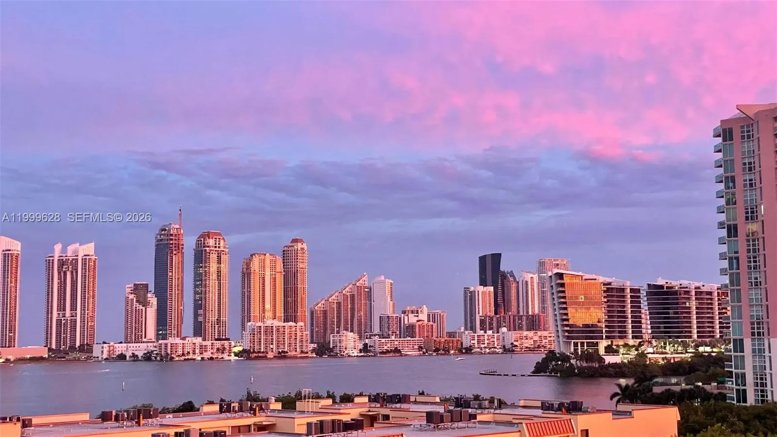 3300 NE 192nd St # 814, Aventura FL 33180