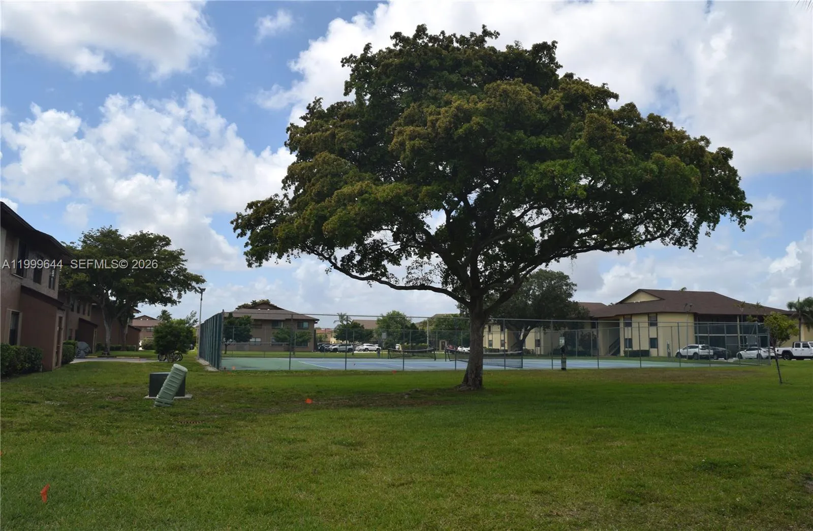 10013 Winding Lake Rd # 102, Sunrise FL 33351