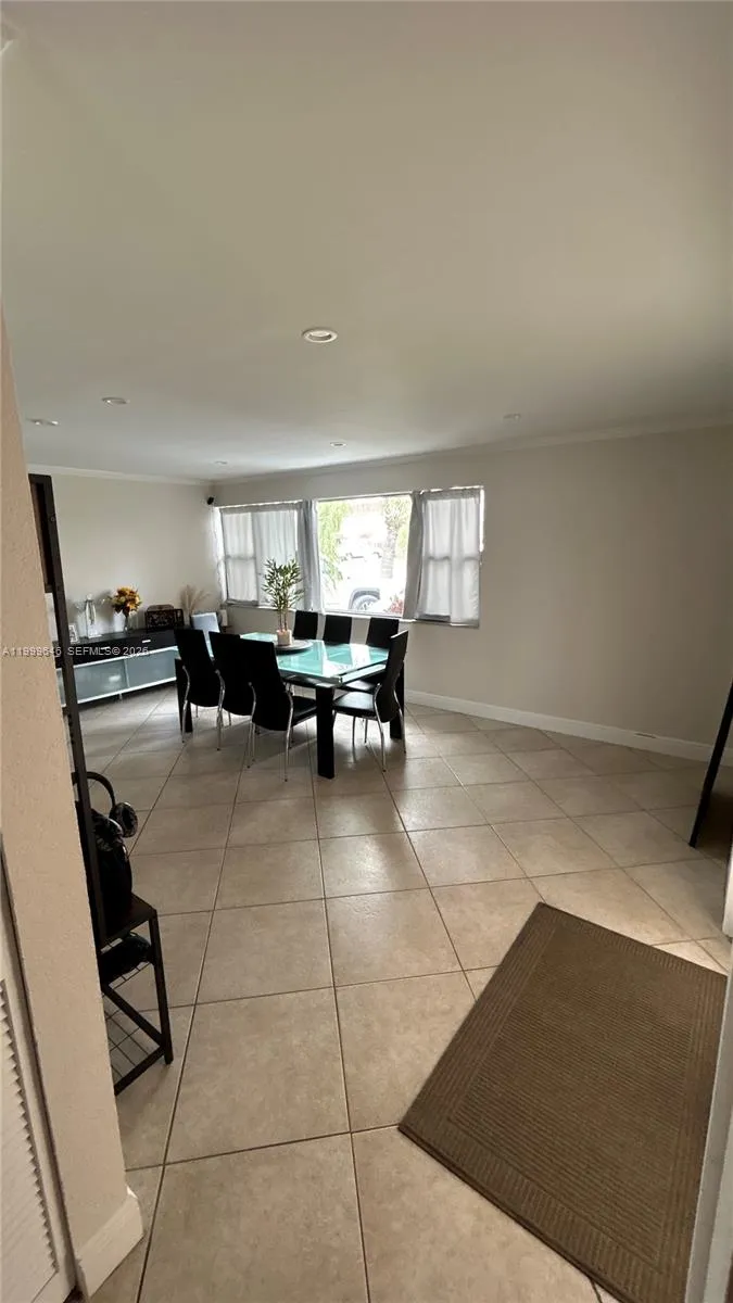 13267 SW 9th Ln, Miami FL 33184